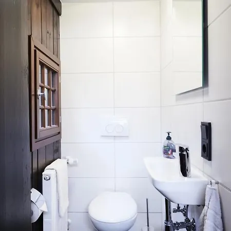 Gentilburg Und Gaertnerhaus * 아샤펜부르크